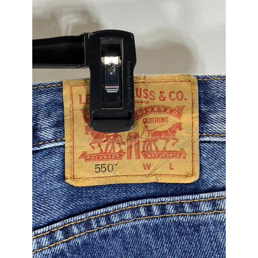 LEVI’S Men’s Medium Blue 550 Relaxed-Fit Five-Pocket Denim Jeans SZ 46X30