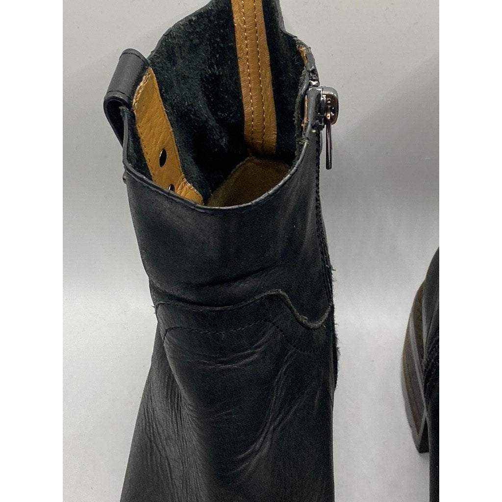 COACH Women's Black Leather Georgetta Round-Toe Lug Sole Boots SZ 8