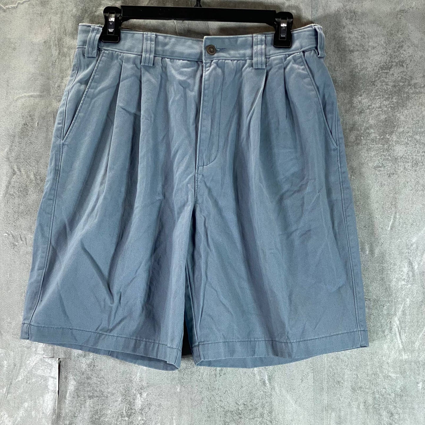 GEOFFREY BEENE Men's Blue Pleated Chino Shorts SZ 32