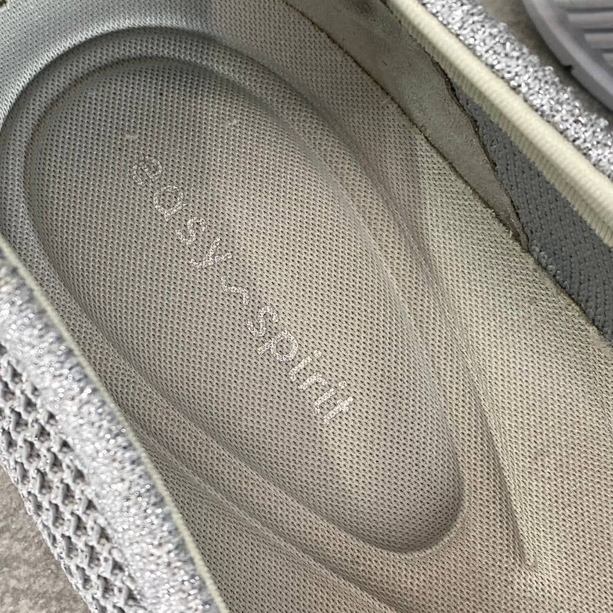 EASY SPIRIT Women's Silver Knit Mesh Glitz 2 Casual Slip-On Walking Shoes SZ 9