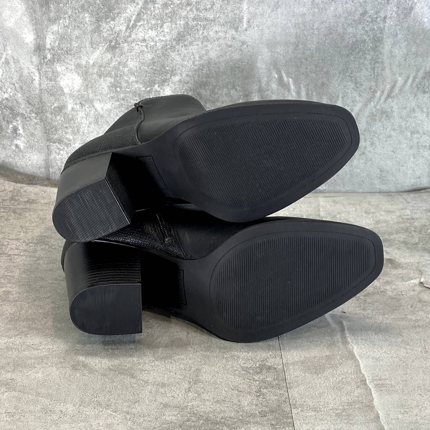 SUN+STONE Women's Black Graceyy Round-Toe Block-Heel Booties SZ 8.5