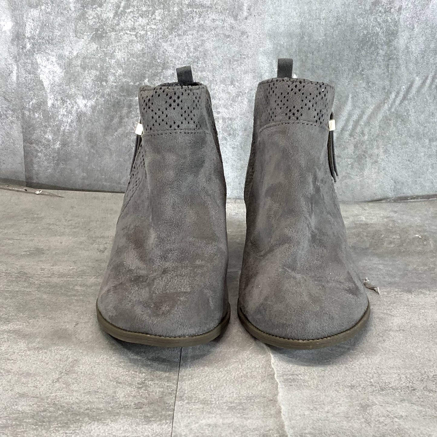 DR. SCHOLL'S Women's Dark Shadow Grey Brianna Perforated Block-Heel Booties SZ 7