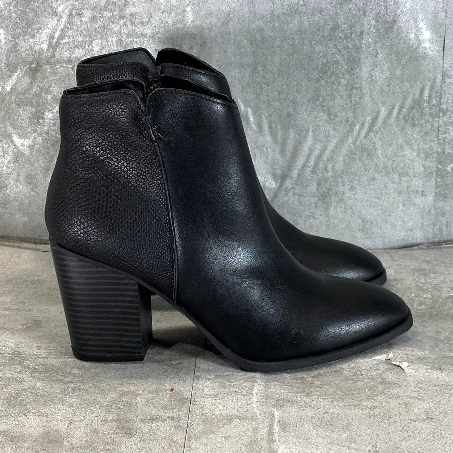 SUN+STONE Women's Black Graceyy Round-Toe Block-Heel Booties SZ 8.5