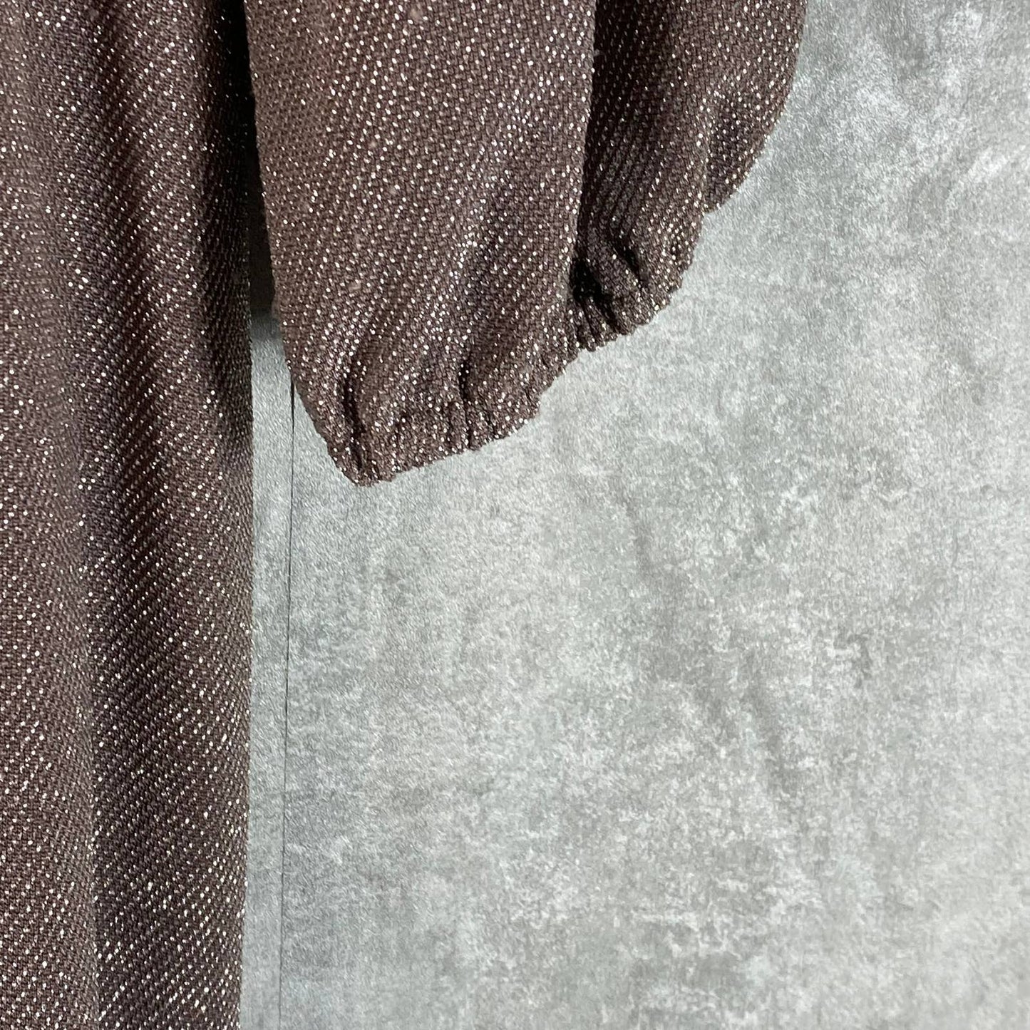 BETSY & ADAM Women's Taupe/Silver Metallic Long-Sleeve Knotted Gown SZ 10