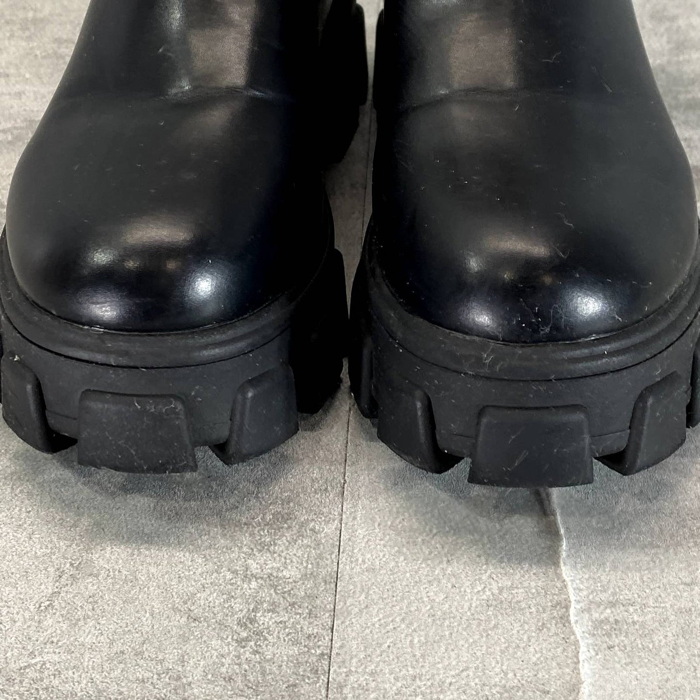 CIRCUS By SAM EDELMAN Women's Black Darielle Chunky Ankle Pull-On Booties SZ 7