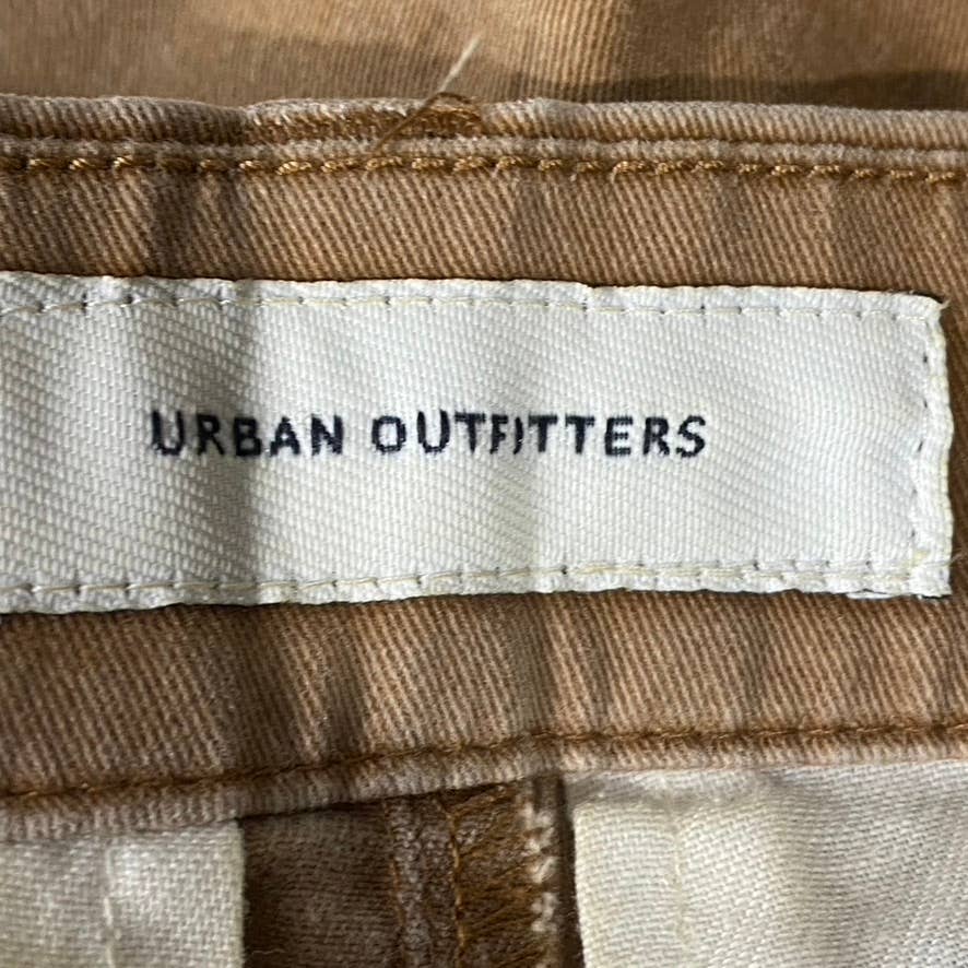 URBAN OUTFITTERS Men's Tan Flat Front Shorts SZ 30