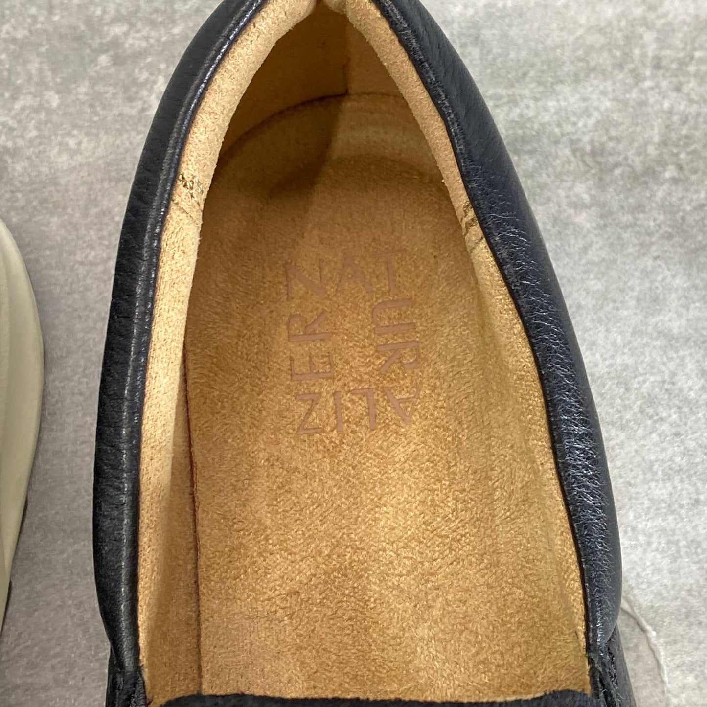 NATURALIZER Women's Black Suede-Leather Selah Slip-On Sneakers SZ 7.5