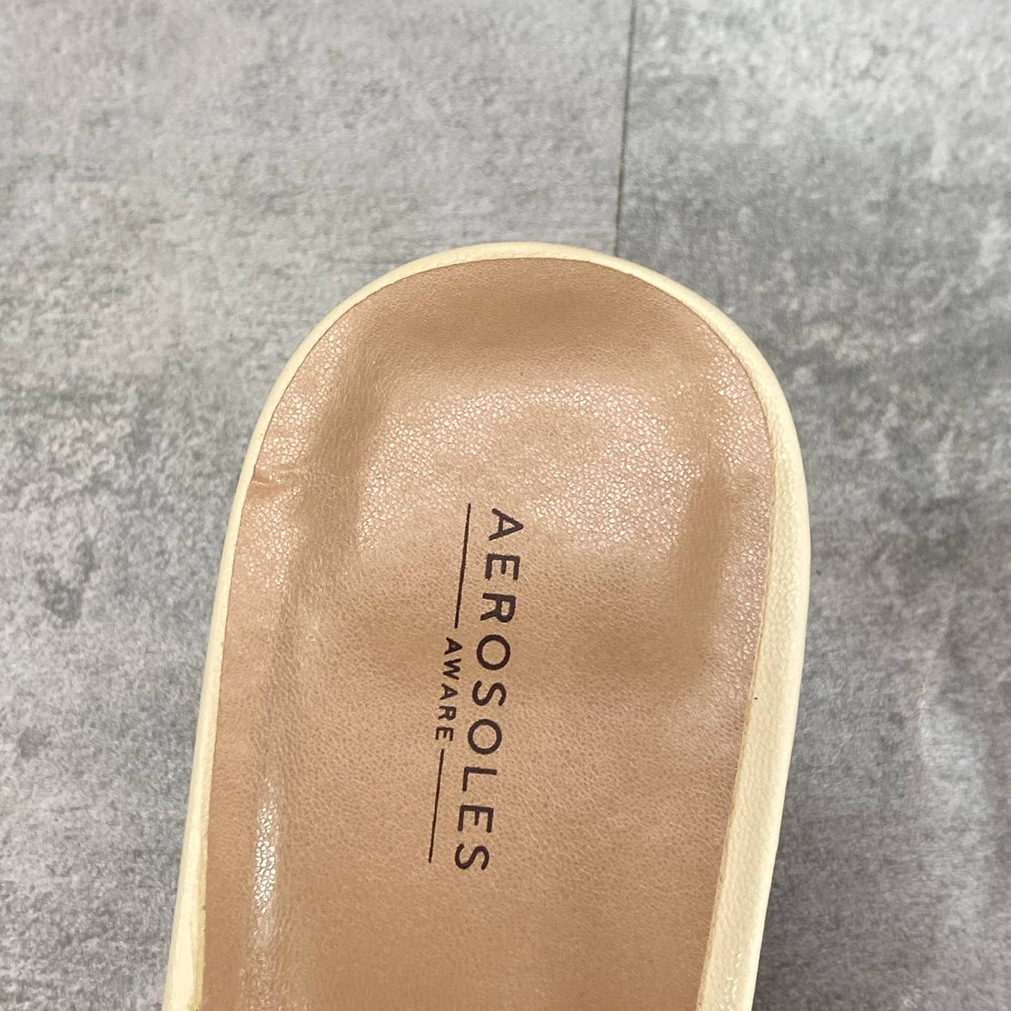AEROSOLES Women's Off-White Entree Round-Toe Block-Heel Dress Sandals SZ 10