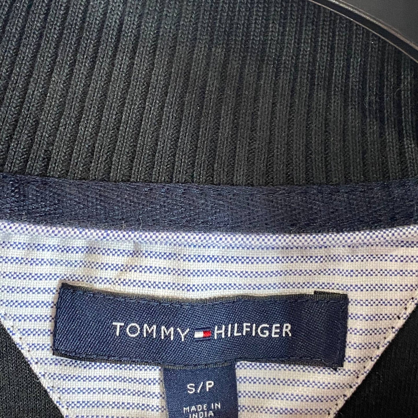 TOMMY HILFIGER Men's Dark Sable Thompson Quarter-Zip Mock-Neck Sweatshirt SZ S
