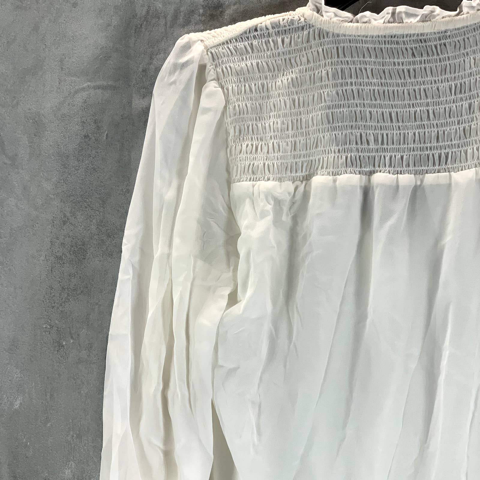 1.STATE Women's Soft Ecru Sheer Smocked Tie V-Neck Long-Sleeve Top SZ S