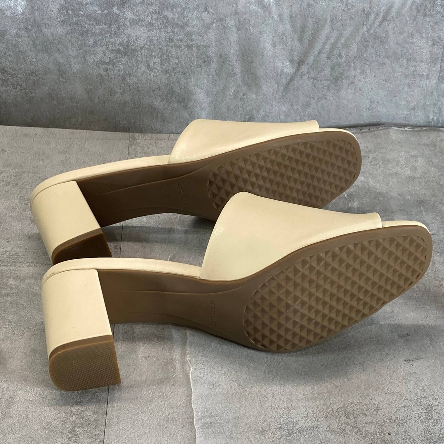 AEROSOLES Women's Off-White Entree Round-Toe Block-Heel Dress Sandals SZ 10