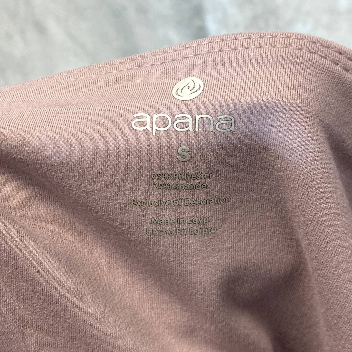 APANA Women's Dove High-Rise Pull-On Cross Detail Capri Leggings SZ S
