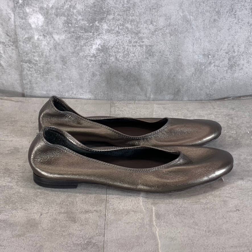 CHARLESTON SHOE CO. Women's Pewter Leather Jilly Slip-On Flats SZ 6