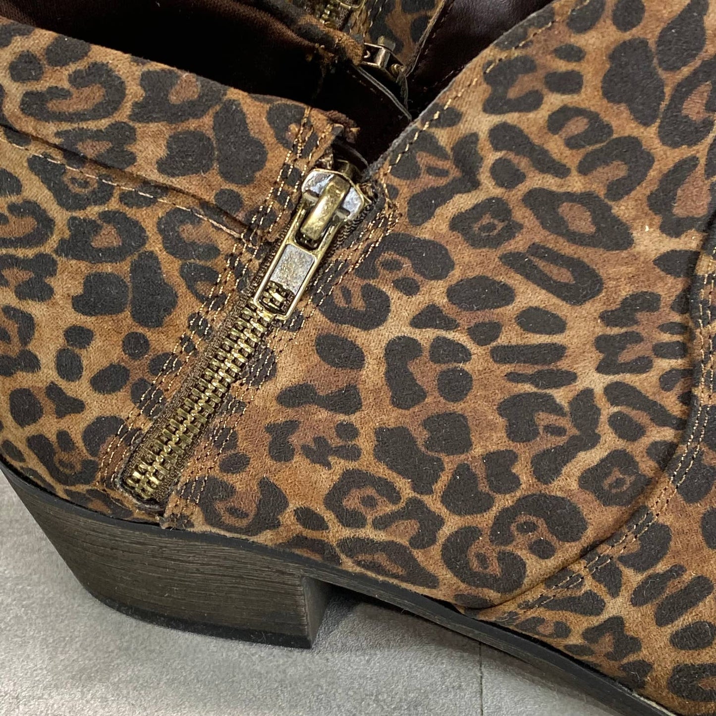 SUN+STONE Women's Brown Leopard Abby Double-Zip Round-Toe Block-Heel Bootie SZ12