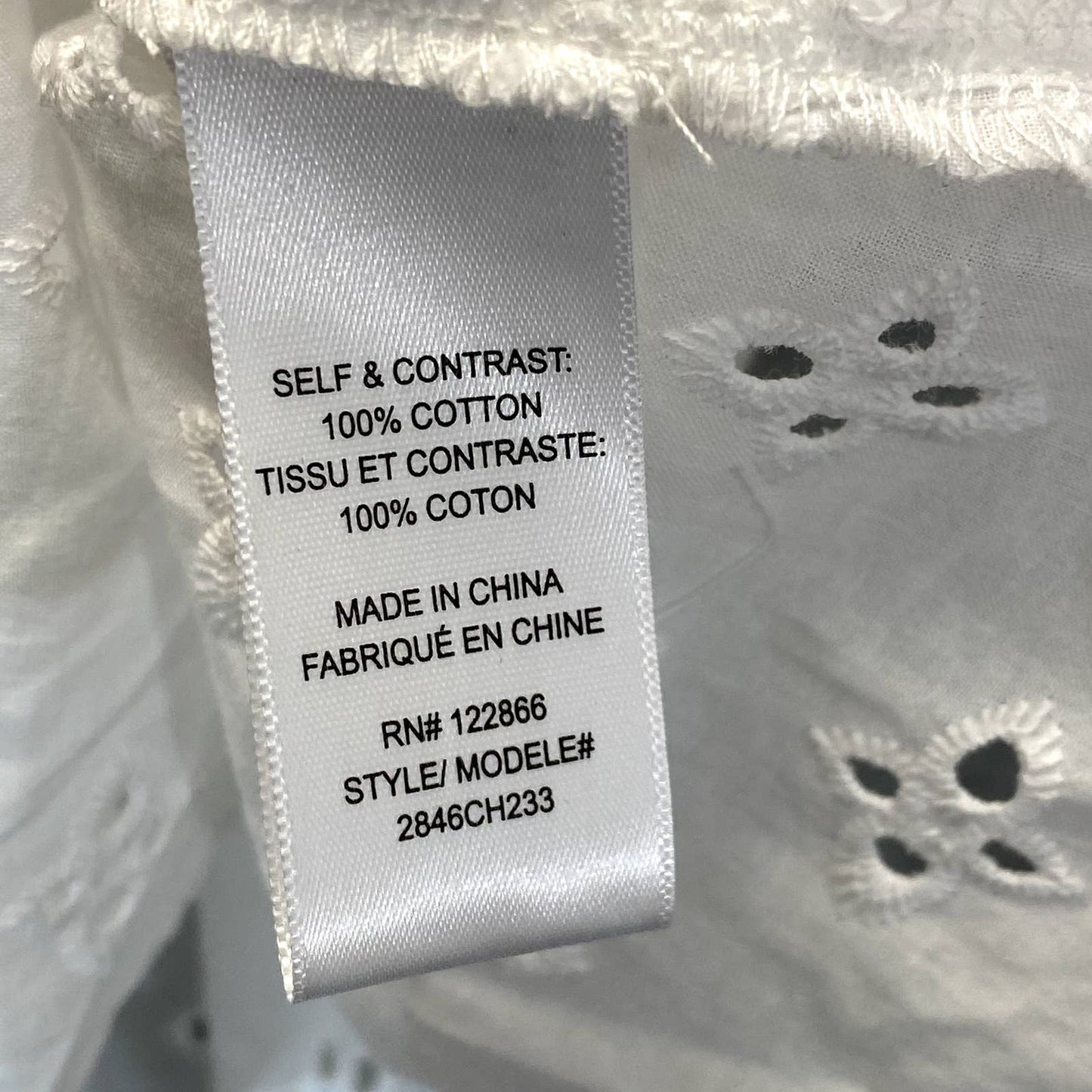 STATUS BY CHENAULT Women's White Eyelet Round Neck 3/4 Puff Sleeve Top SZ M