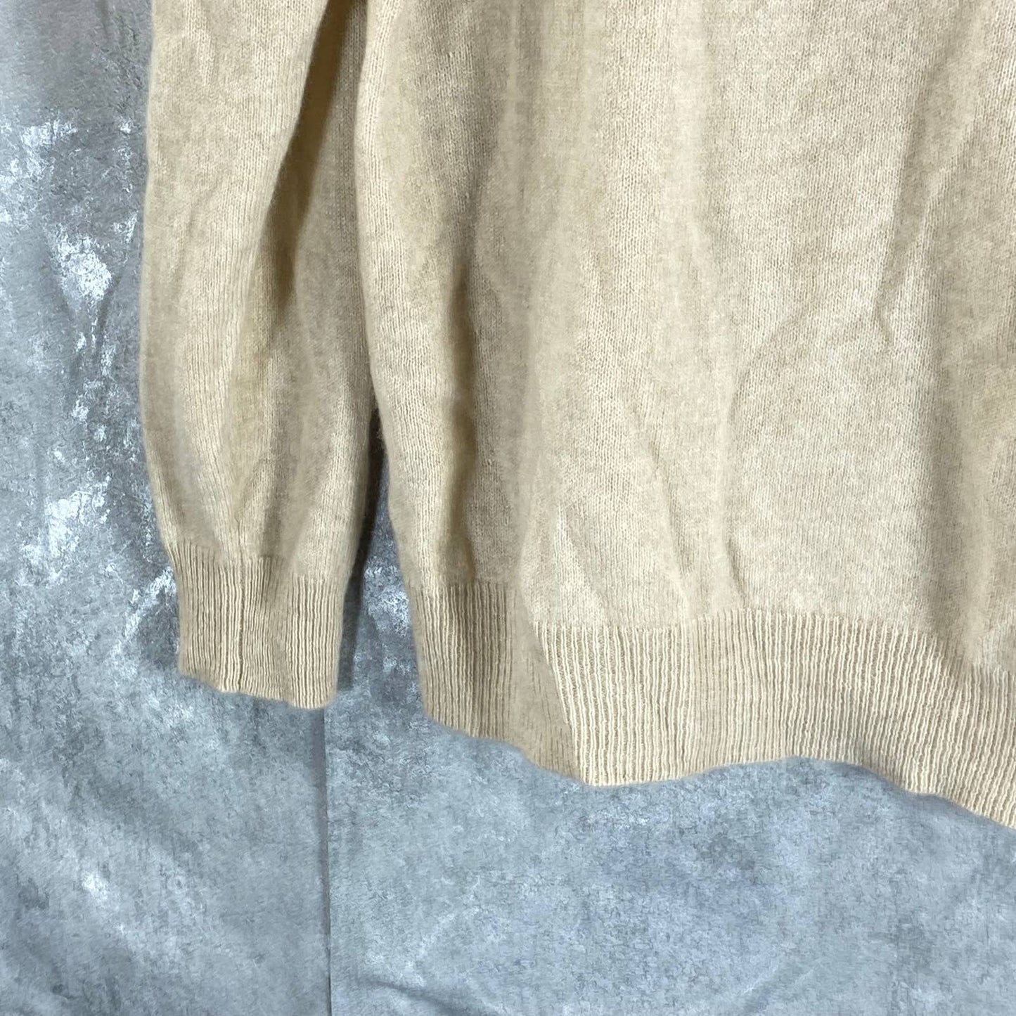 CLUB ROOM Men's Sand Cashmere V-Neck Long-Sleeve Pullover Sweater SZ M