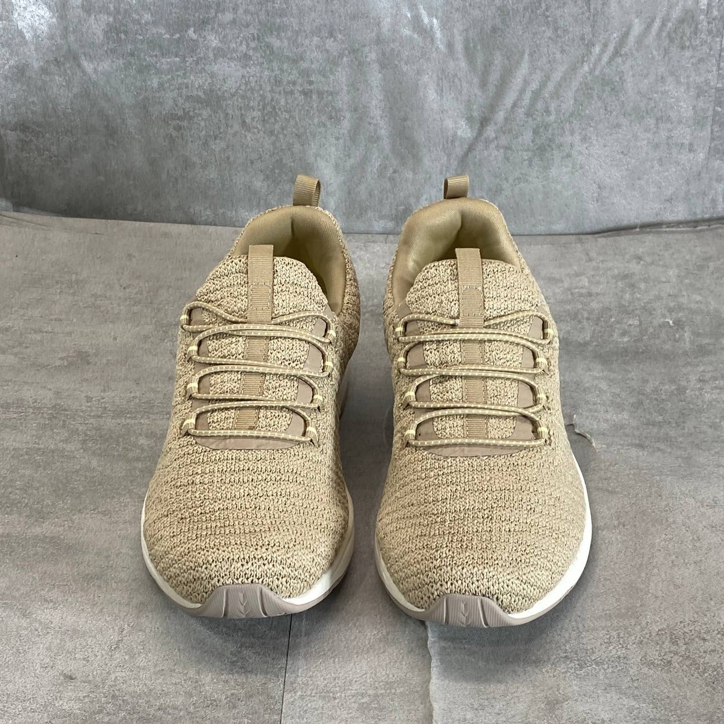 EASY SPIRIT Women's Beige Tareh Breathable Slip-On Sneakers SZ 5