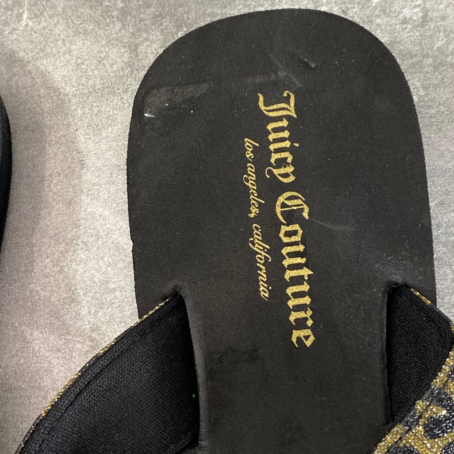 JUICY COUTURE Women's Black Chetah Print Smirk Memory Foam Flip-Flops SZ 8
