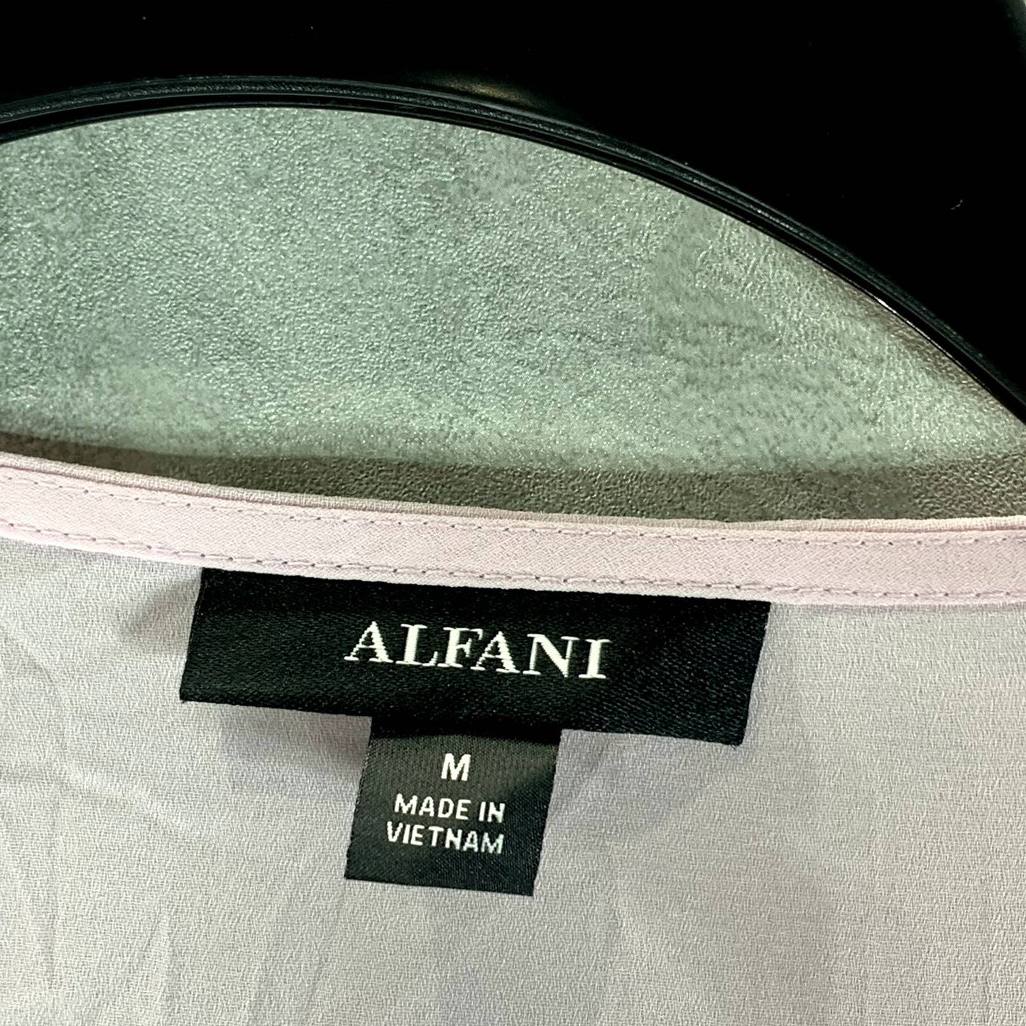 ALFANI Women's Lavender Rain Poet V-Neck Button-Front Long-Sleeve Top SZ M
