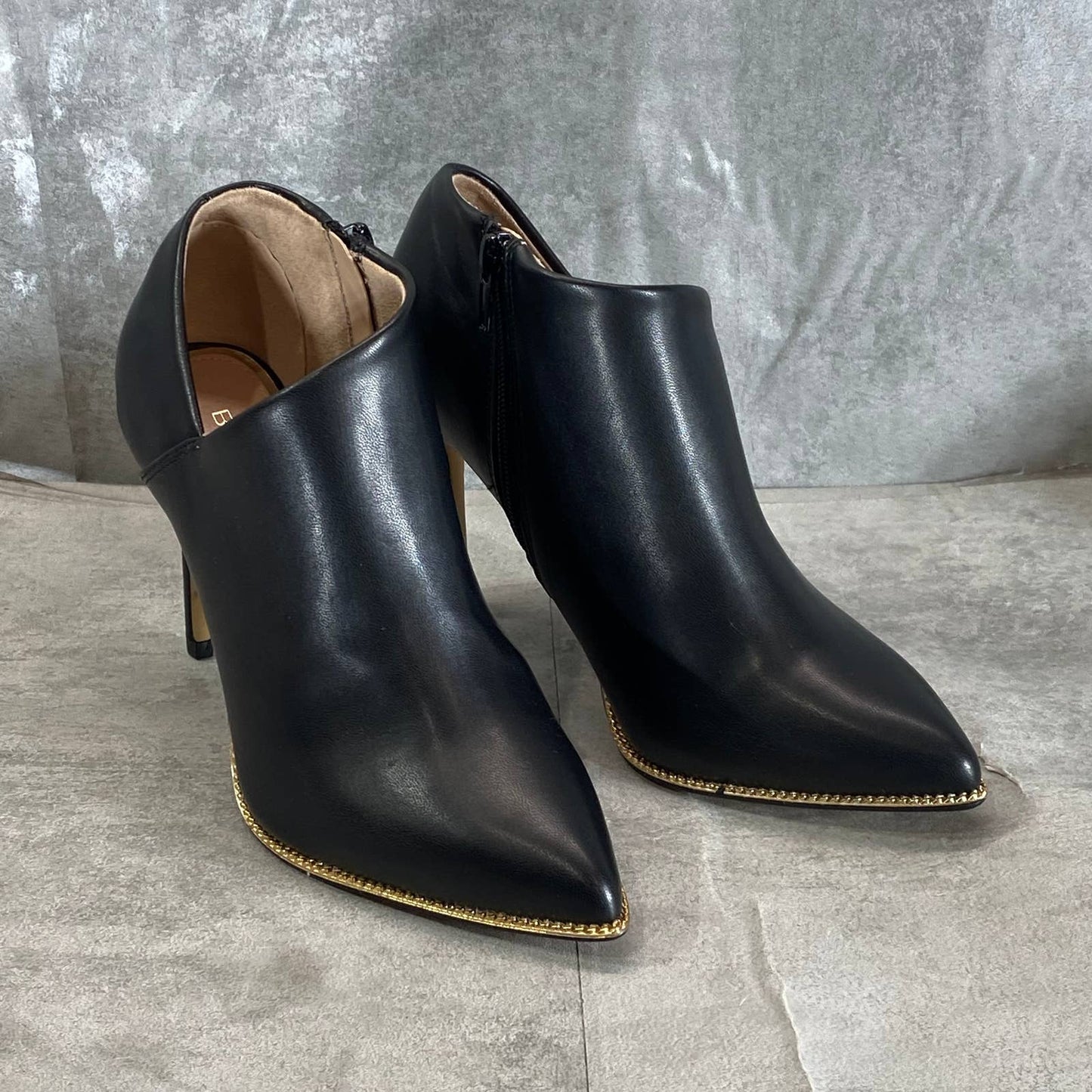 BCBGENERATION Women's Black Faux Leather Hadix Pointed-Toe Stiletto Bootie SZ7.5