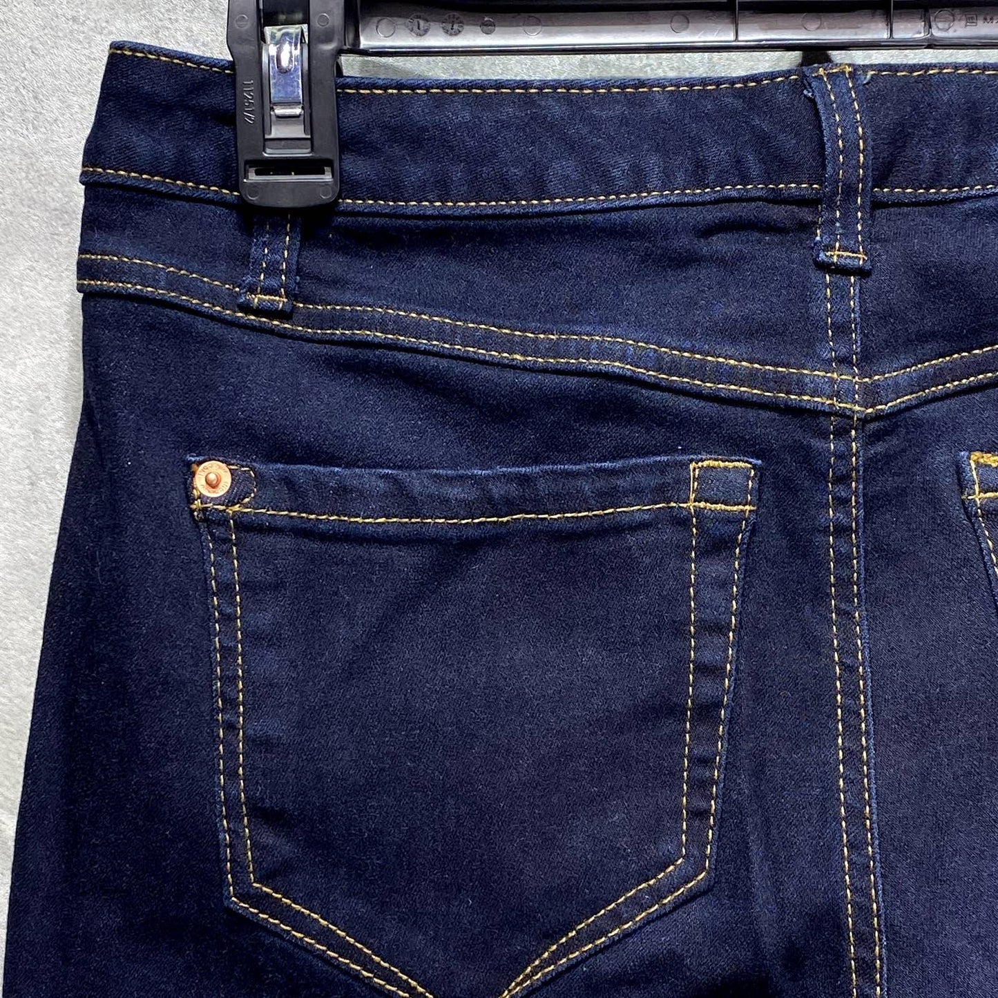 INC INTERNATIONAL CONCEPTS Dark Blue Mid Rise Madison Curvy Skinny Jeans SZ 2/26