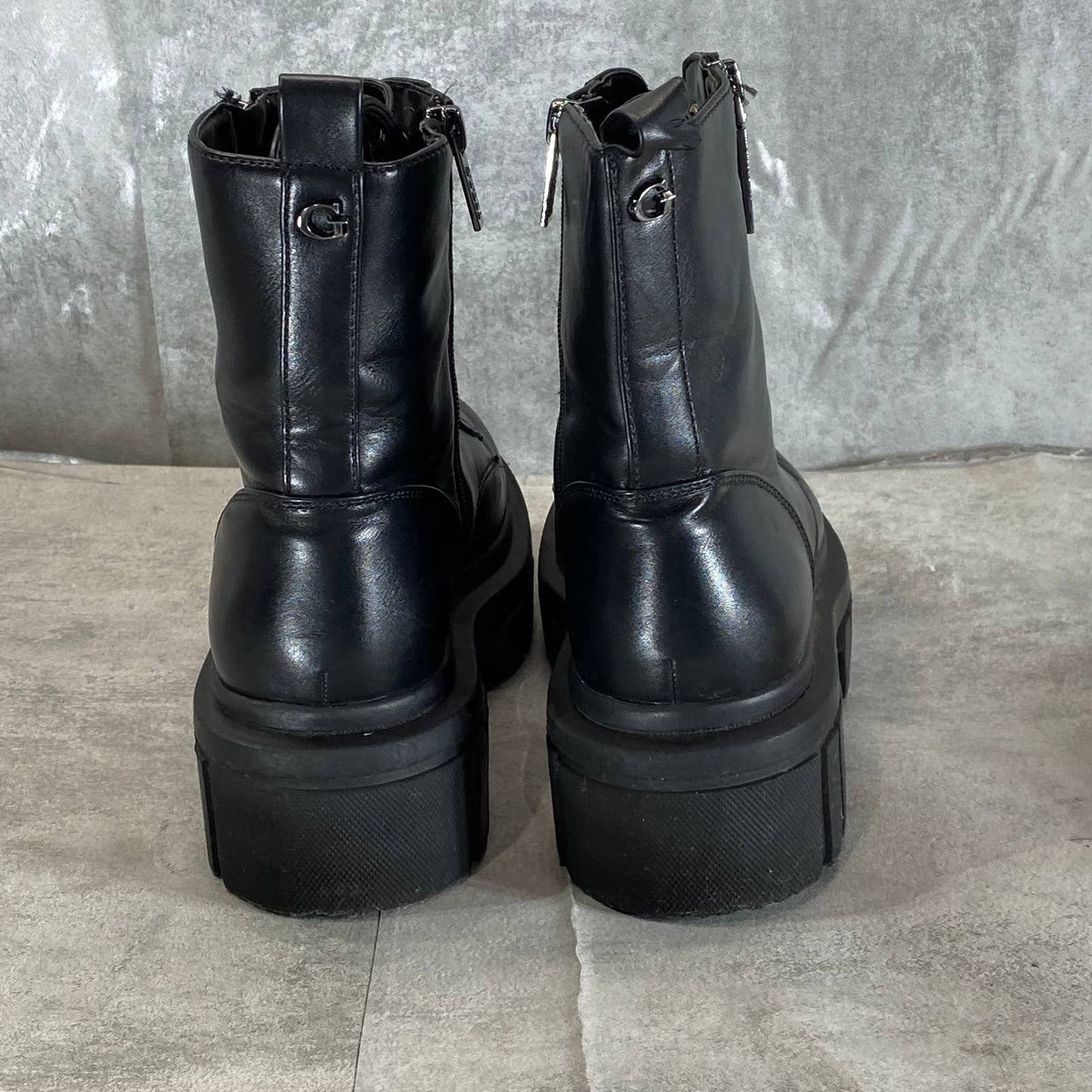 GUESS Women's Black Ferina Lug-Sole Block-Heel Lace-Up Combat Boots SZ 8