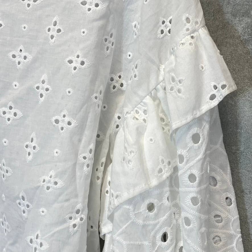 STATUS BY CHENAULT Women's White Eyelet Round Neck 3/4 Puff Sleeve Top SZ M