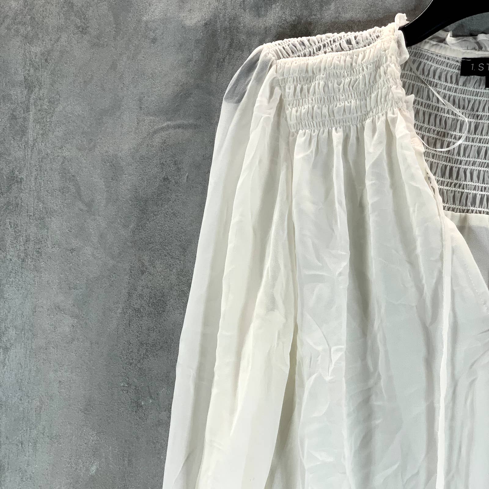 1.STATE Women's Soft Ecru Sheer Smocked Tie V-Neck Long-Sleeve Top SZ S