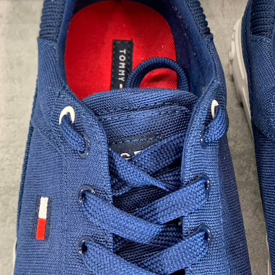 TOMMY HILFIGER Women's Dark Blue Finice Lace-Up Sneakers SZ 8.5