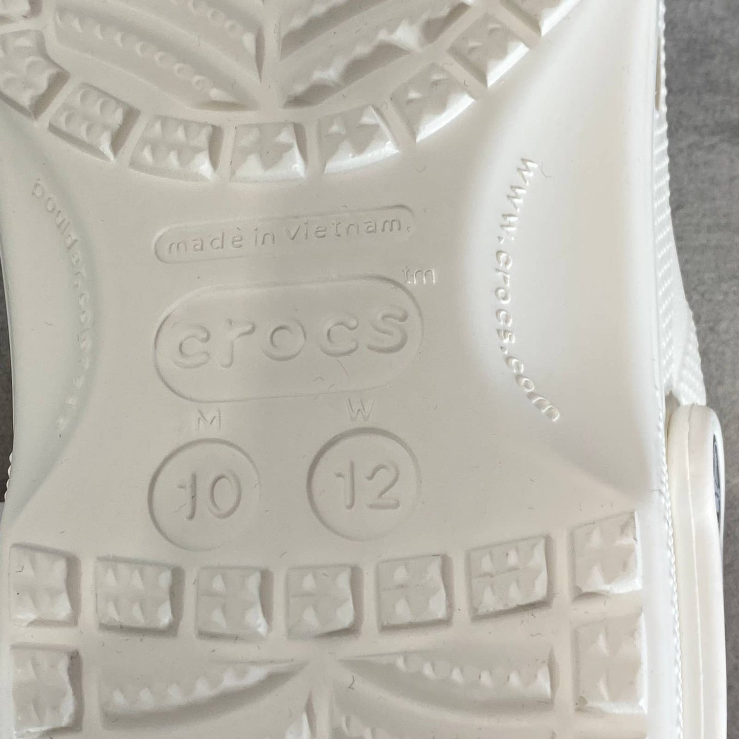CROCS Unisex White Slip-On Heel Strap Lightweight Classic Clog Sandal SZ M10/W12