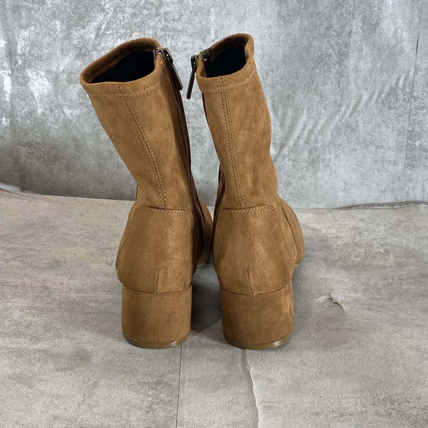 REACTION KENNETH COLE Women's Cognac Road Stretch Block-Heel Dress Booties SZ 7