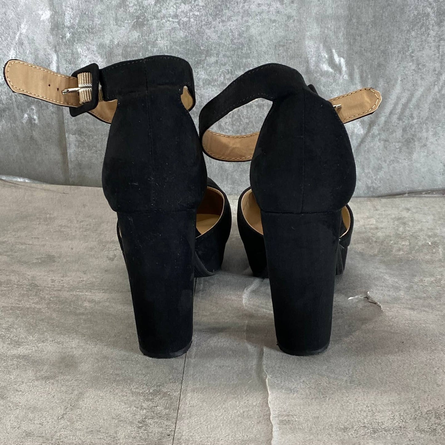 SUN+STONE Women's Black Micro Estrella Round-Closed Toe Block-Heel Pumps SZ 8