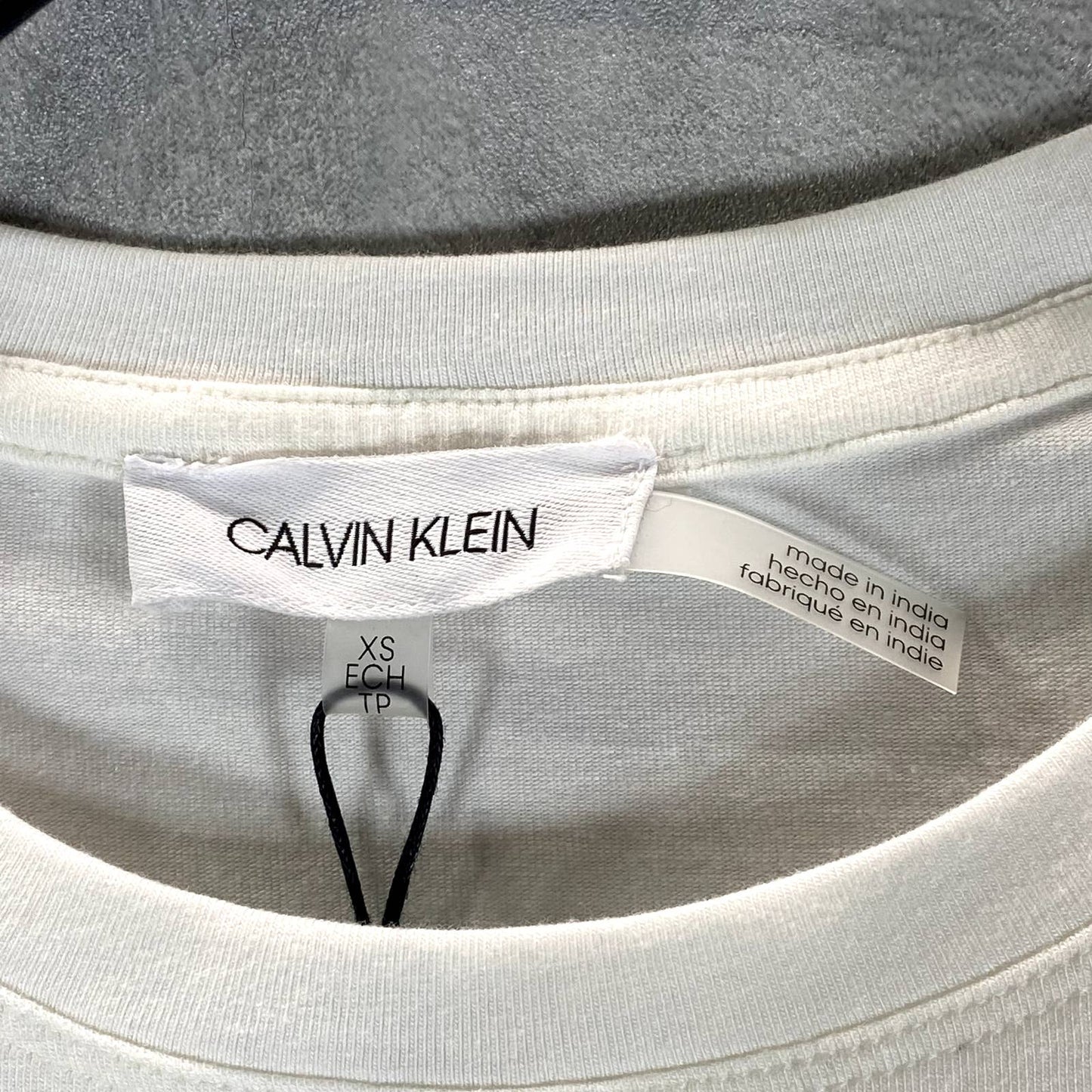 CALVIN KLEIN Women's White Logo Embellished Crewneck Short Sleeve T-Shirt SZ XS