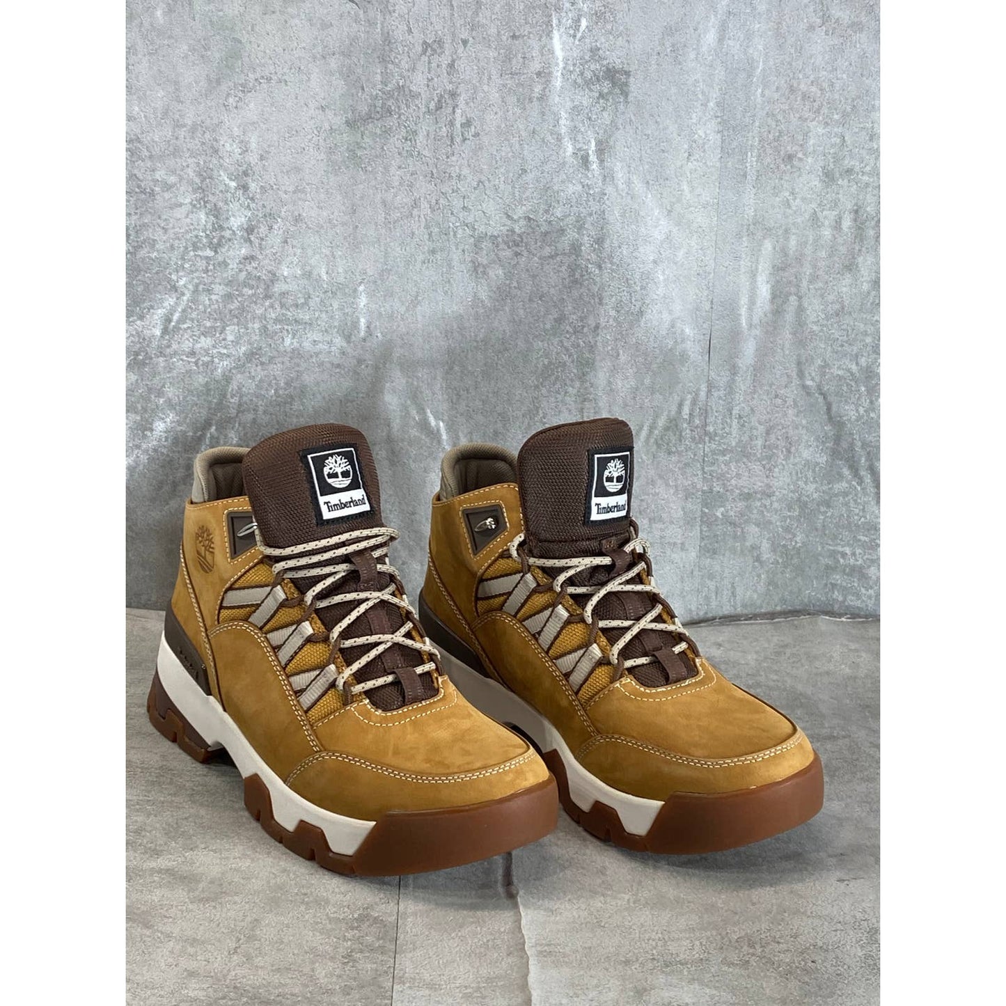 TIMBERLAND Women's Wheat Nubuck Euro Swift Hiking Lace-Up Boots SZ 9