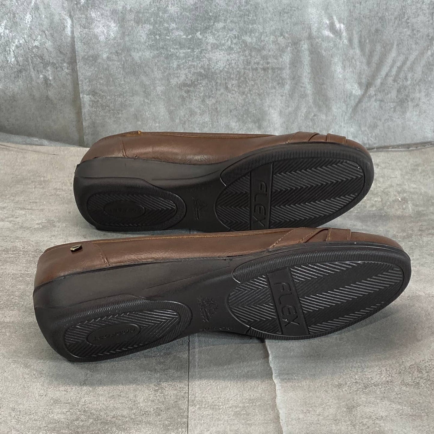LIFESTRIDE Women's Wide Dark Tan Dusty I-Loyal Slip-On Ballerina Flats SZ 7.5W