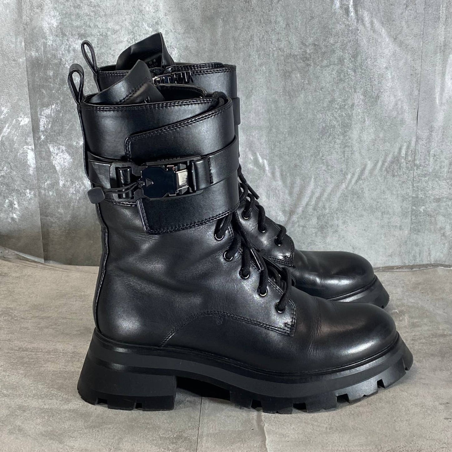 DKNY Women's Black Smooth Sava Buckled Combat Lace-Up Lug-Sole Boots SZ 8