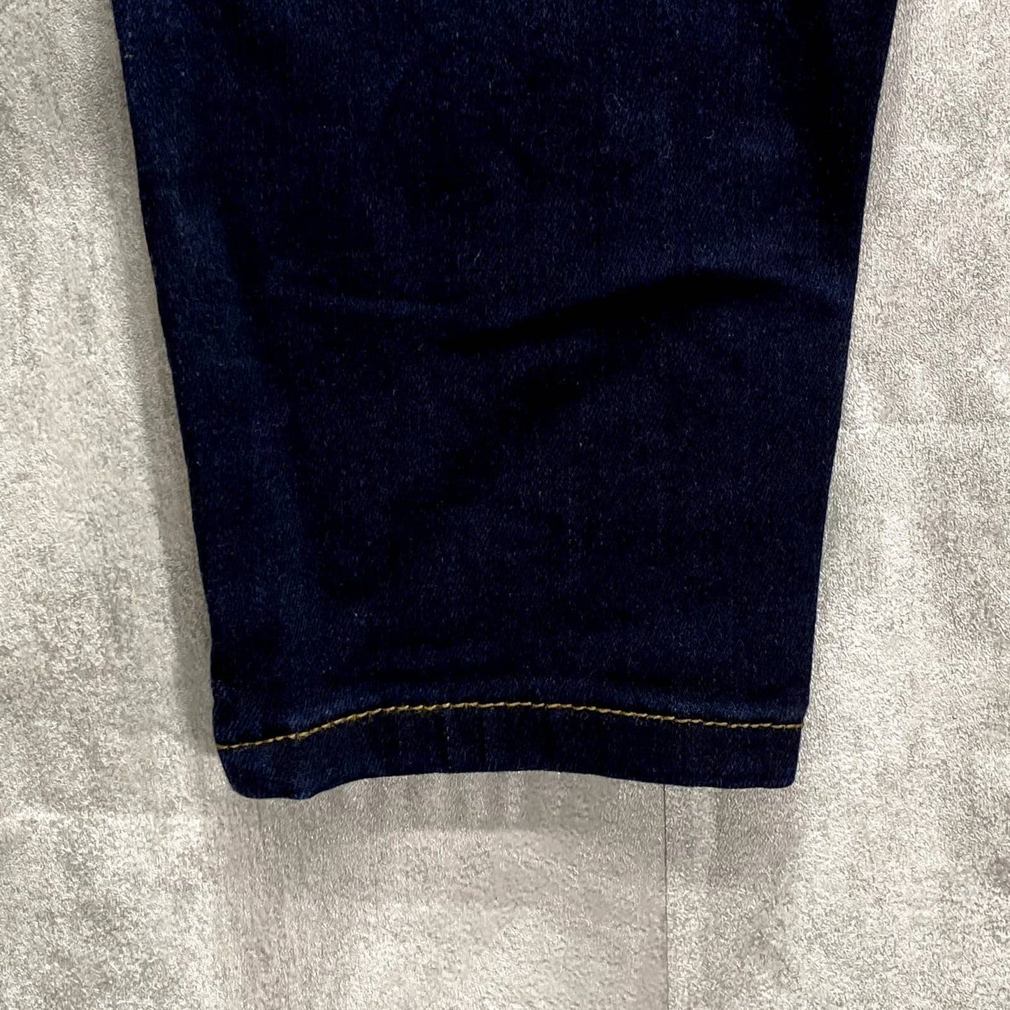 INC INTERNATIONAL CONCEPTS Dark Blue Mid Rise Madison Curvy Skinny Jeans SZ 2/26