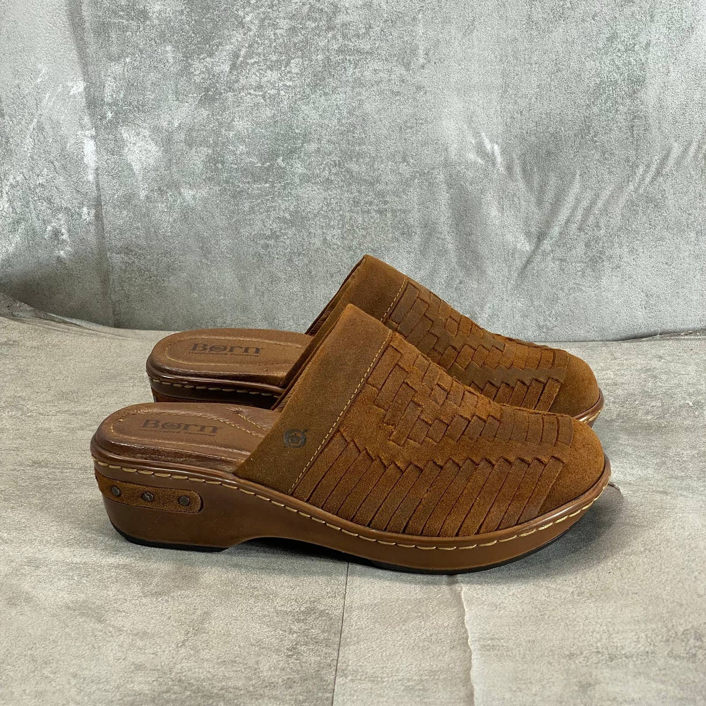 BORN Women's Brown Leather Yucatan Round-Toe Comfort Slip-On Shoes SZ 7