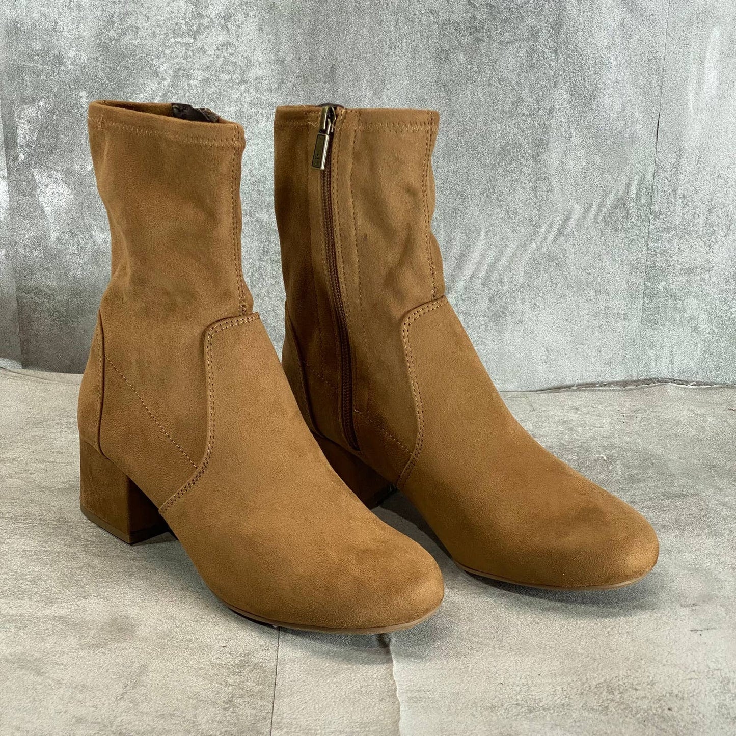 REACTION KENNETH COLE Women's Cognac Road Stretch Block-Heel Dress Booties SZ 7
