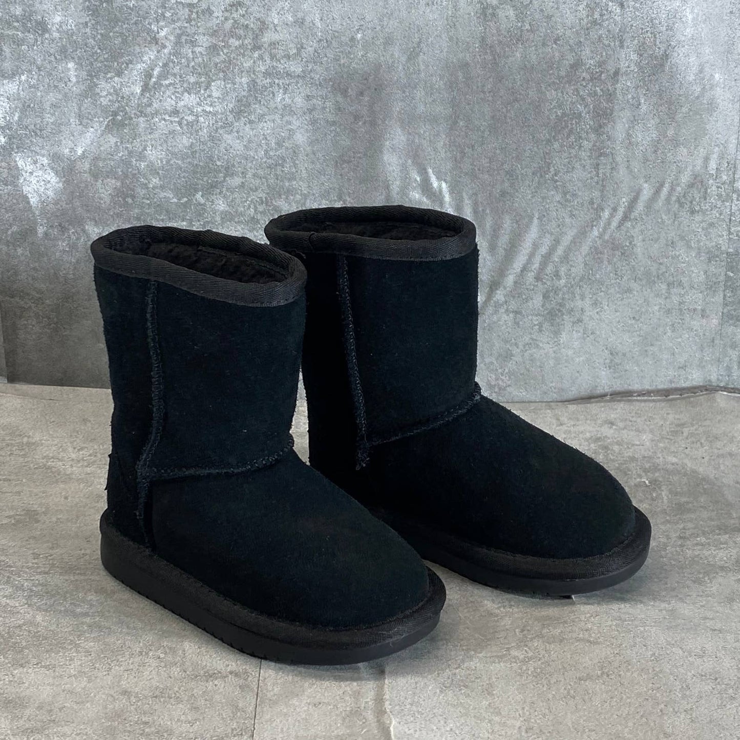 KOOLABURRA By UGG Toddler's Black Suede Koola Pull-On Short Boots SZ 7