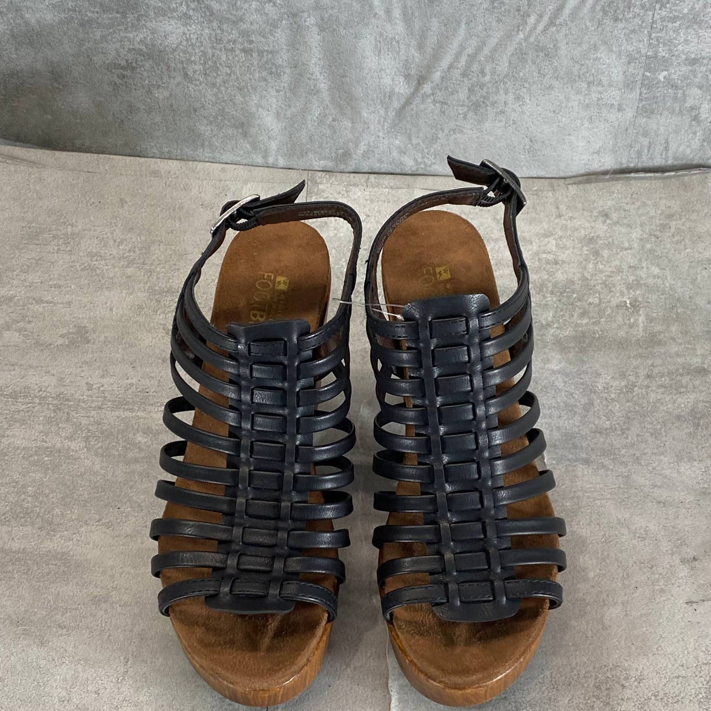 WHITE MOUNTAIN Women's Black Astonish Platform Clog Gladiator Sandals SZ 7.5