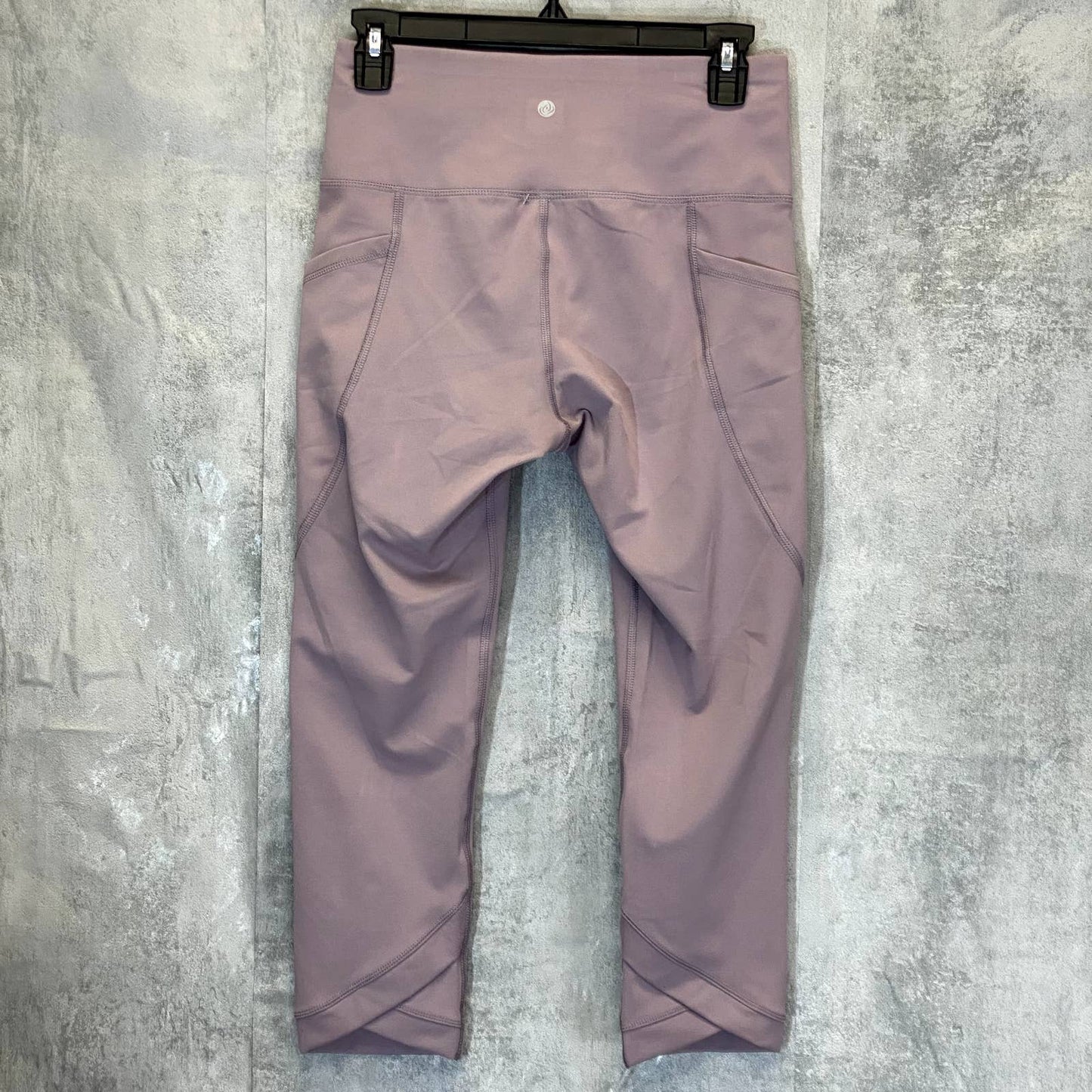 APANA Women's Dove High-Rise Pull-On Cross Detail Capri Leggings SZ S