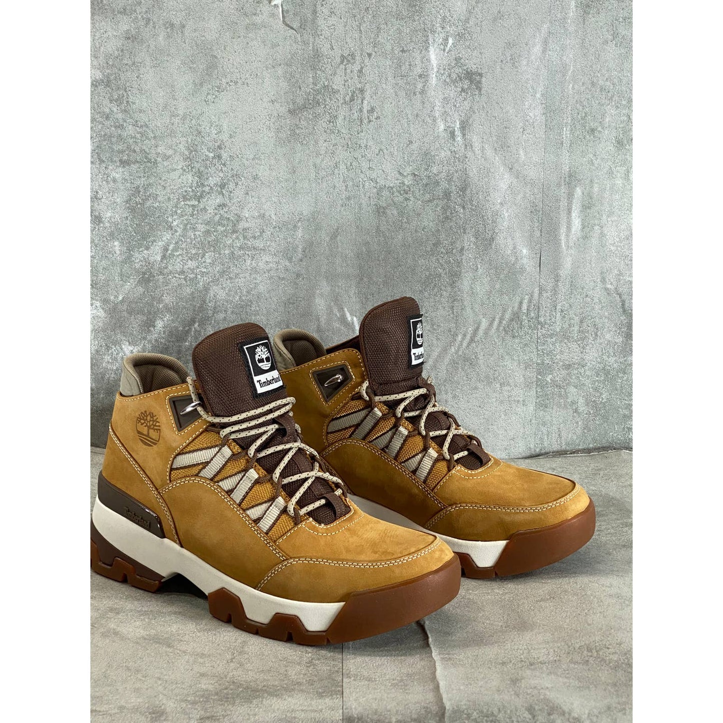 TIMBERLAND Women's Wheat Nubuck Euro Swift Hiking Lace-Up Boots SZ 9