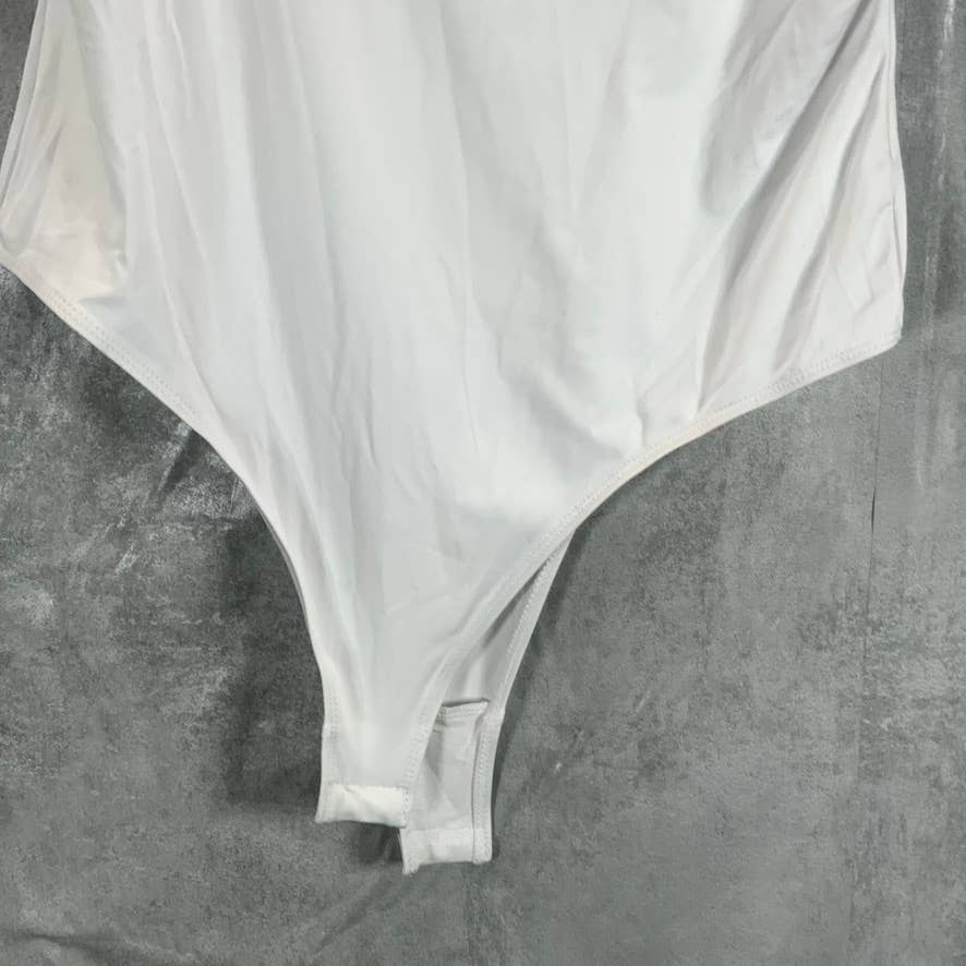 AND NOW THIS Women's White Square-Neck Cap Short-Sleeve Bodysuit SZ L