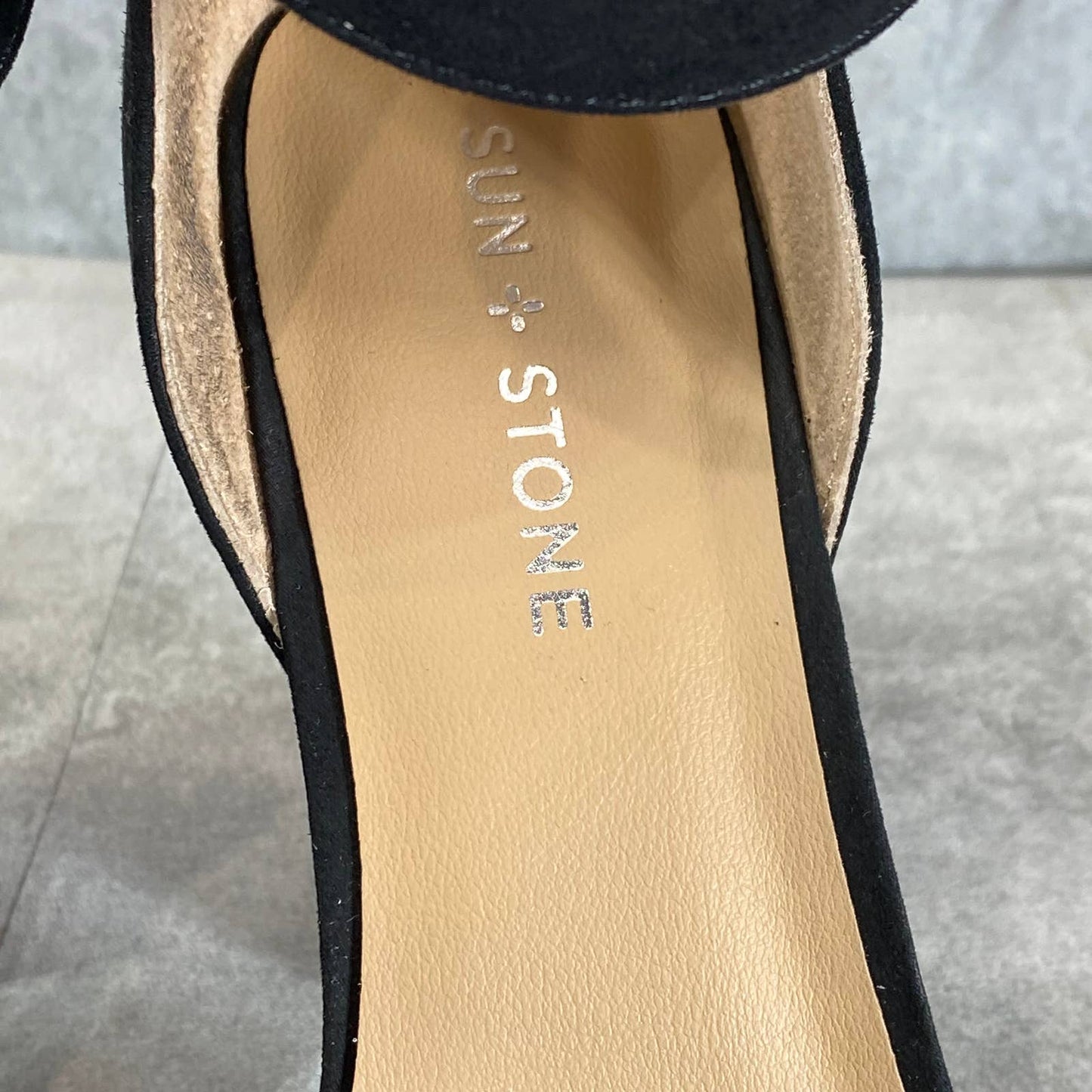 SUN+STONE Women's Black Micro Estrella Round-Closed Toe Block-Heel Pumps SZ 8