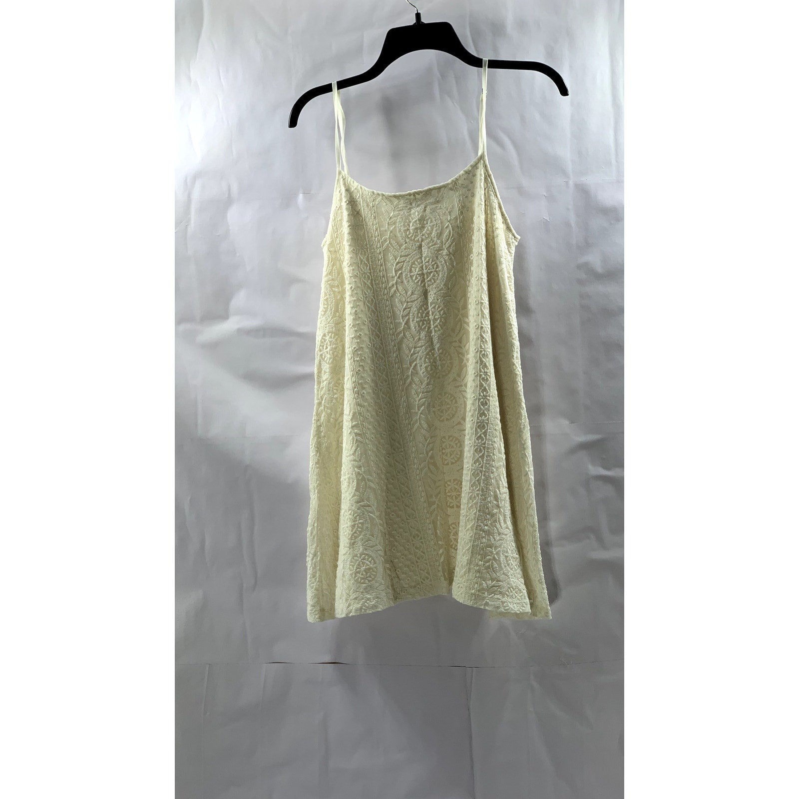 PULL& BEAR Women's Cream Lace Scoop-Neck Spaghetti Strap A-line Mini Dress SZ M
