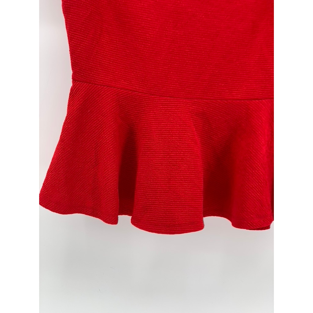 FOREVER 21 Women's Red Crewneck Short Sleeve Ruffle-Hem Top SZ M