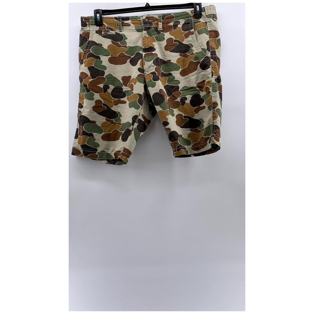 INDIGO PEOPLE Men's Beige-Multi Camo Print Regular-Fit Shorts SZ 38