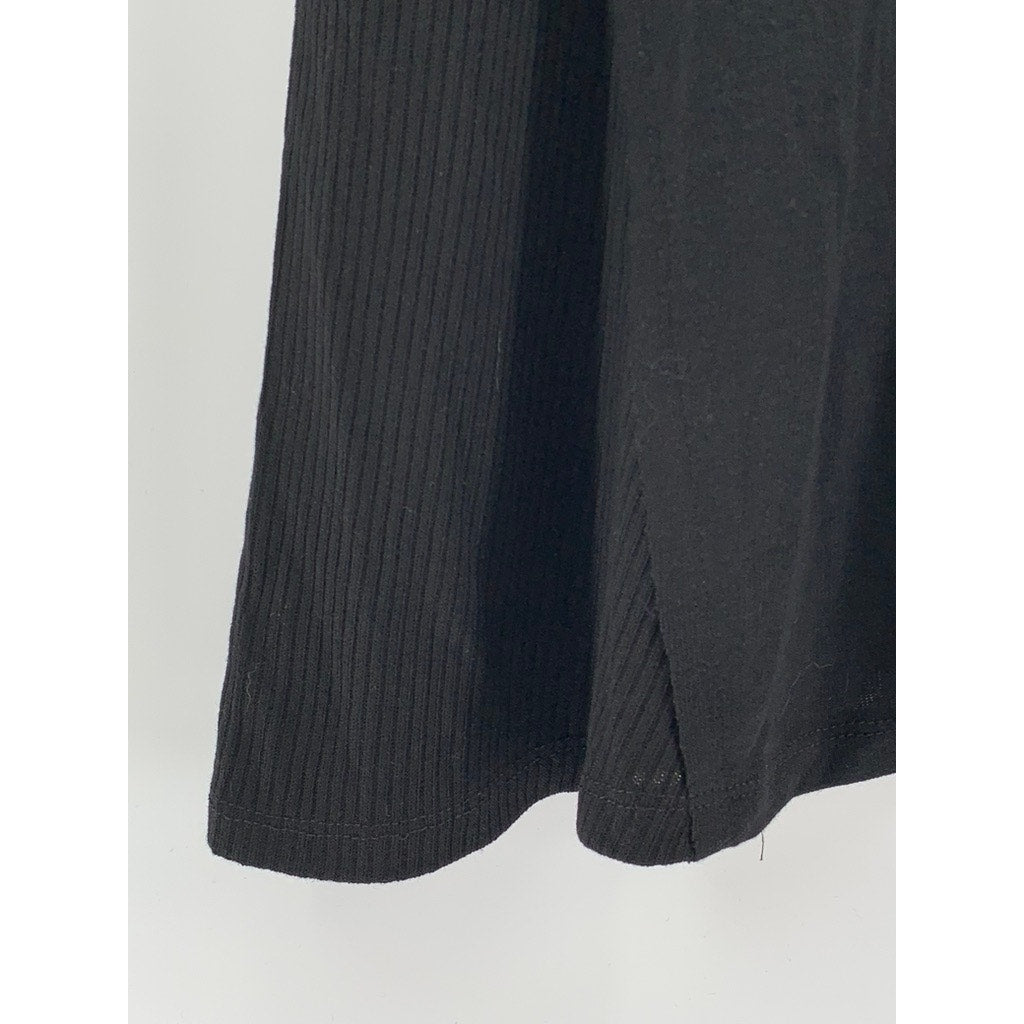CHELSEA & THEODORE Women's Black Solid Crewneck Short Sleeve Top SZ L