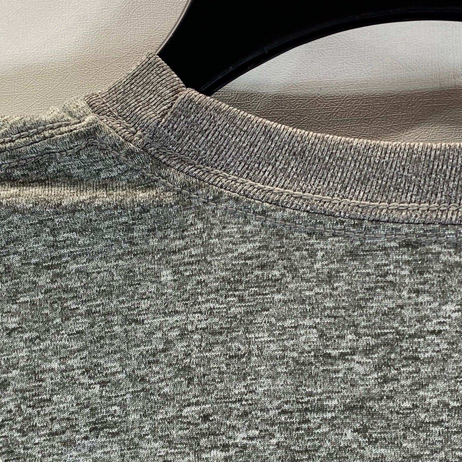 NIKE Men's Gray Swoosh logo Crewneck Dri-Fit Long Sleeve T-Shirt SZ L